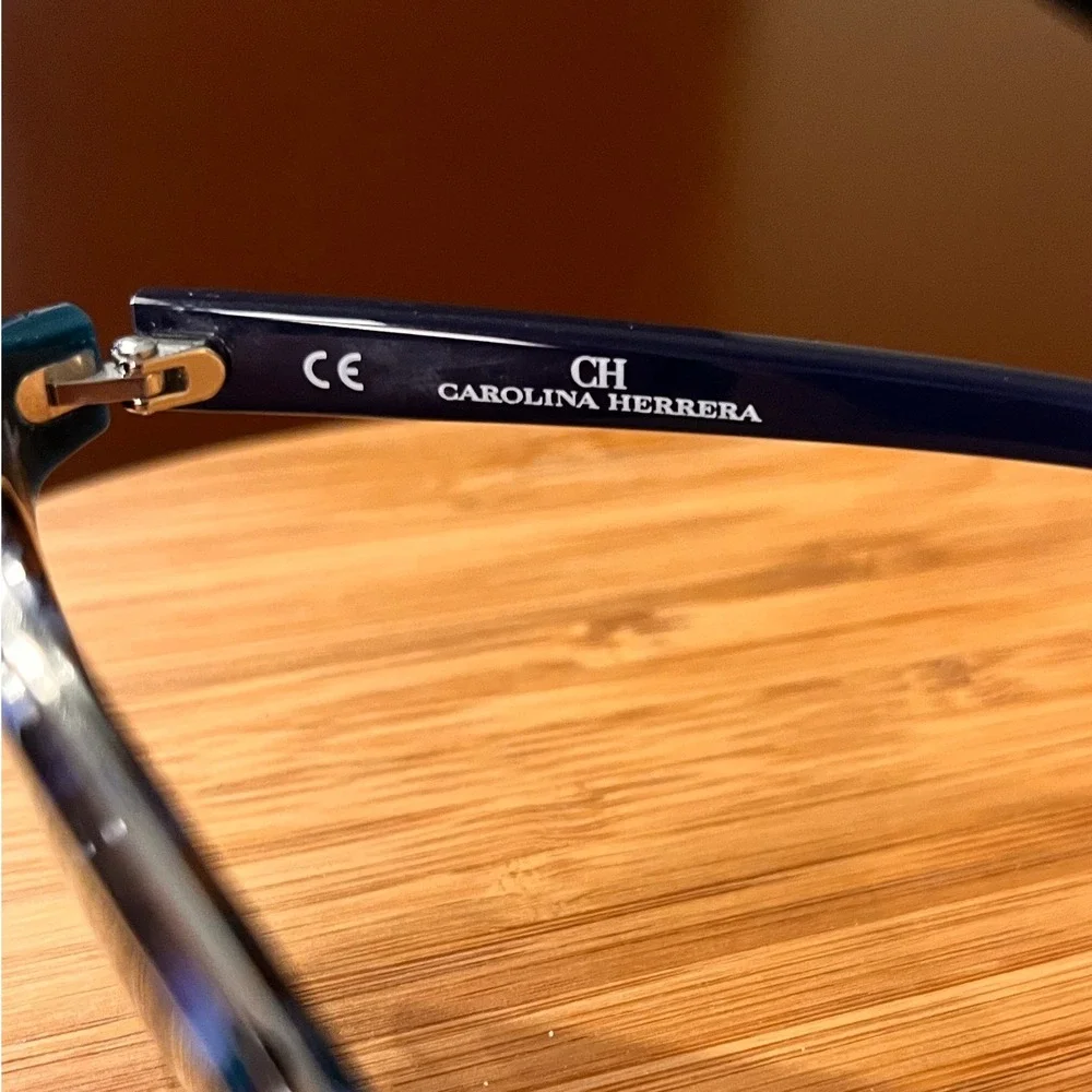 Carolina Herrera SHE688 Blue Marbled Cat Eye Sunglasses Frames Only